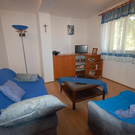 Apartments Daidzic By El-Pi Tours Njivice Eksteriør bilde