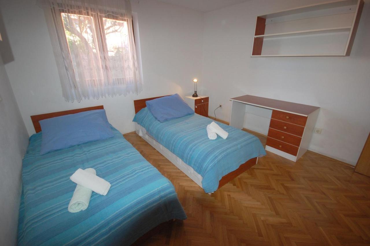 Apartments Daidzic By El-Pi Tours Njivice Eksteriør bilde